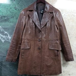 A.N.A. Womens Genuine Brown Leather M